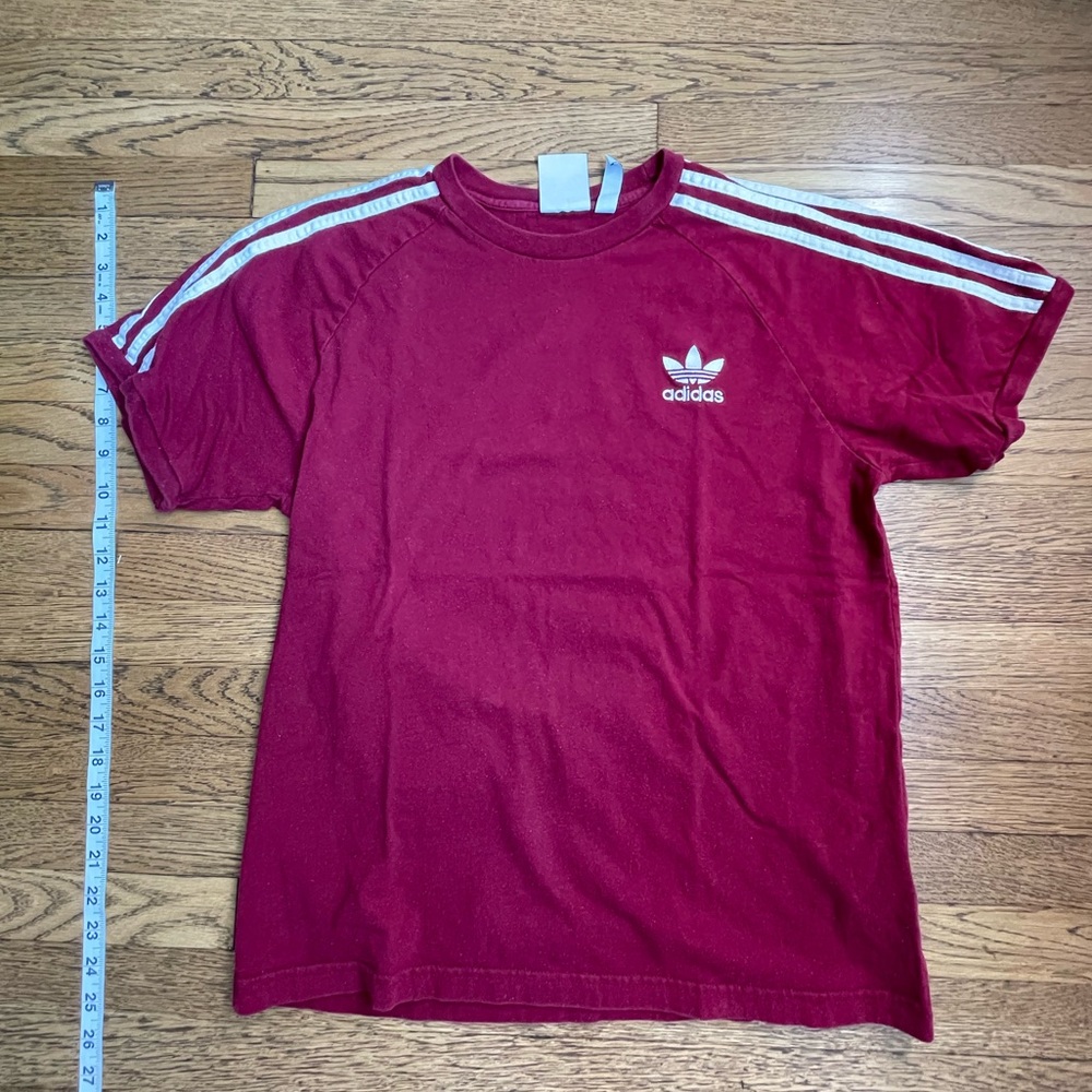 Adidas basic logo 3 striped T-shirt